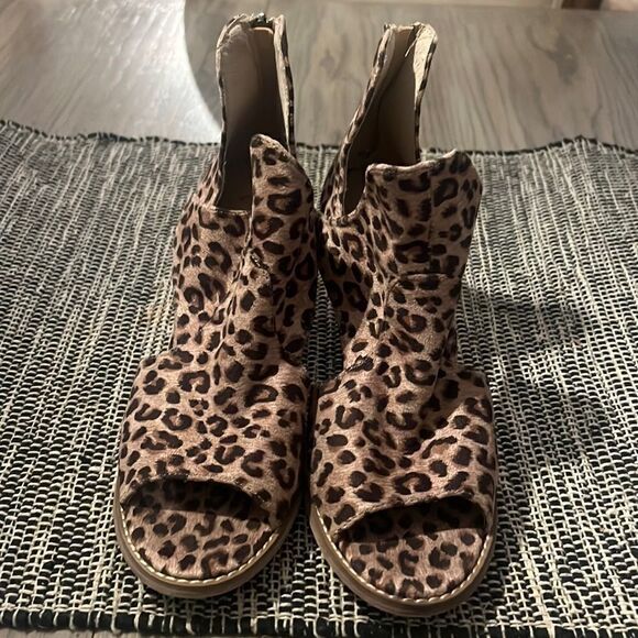 Leopard print Wedge Sandals - Picture 1 of 5